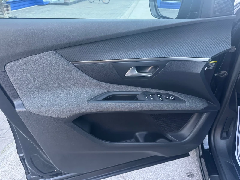 Peugeot 3008 1.6HDI 120kc, снимка 12 - Автомобили и джипове - 52281121