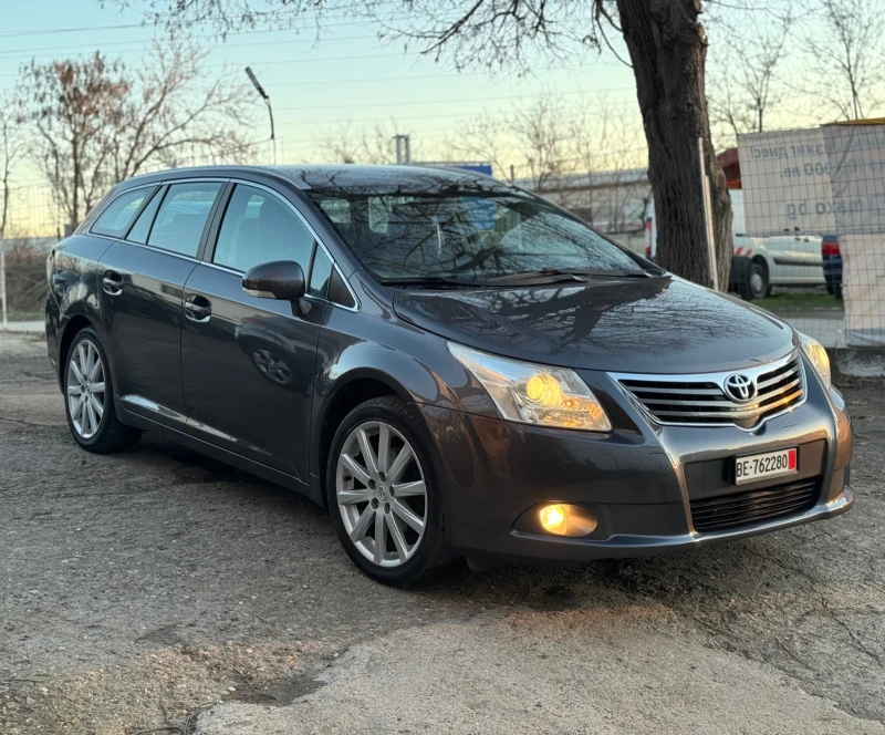 Toyota Avensis 2.0!АВТОМАТ!CH!КАТО НОВА!, снимка 4 - Автомобили и джипове - 52635428