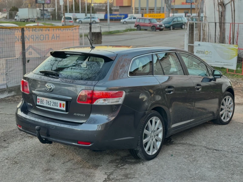 Toyota Avensis 2.0!АВТОМАТ!CH!КАТО НОВА!, снимка 5 - Автомобили и джипове - 52635428