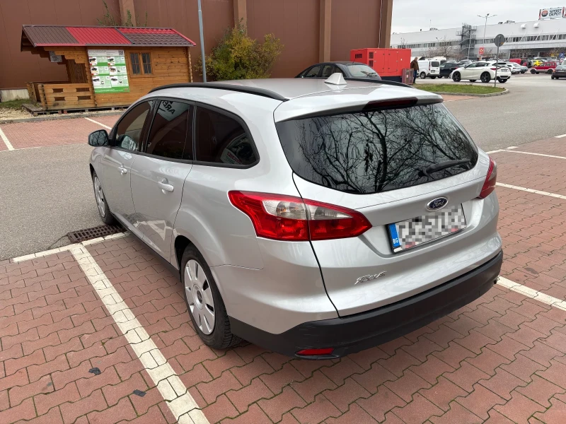 Ford Focus 1.6 TDCI, снимка 2 - Автомобили и джипове - 52810709