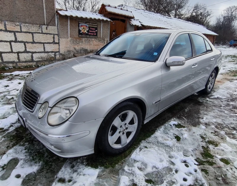 Mercedes-Benz 220, снимка 4 - Автомобили и джипове - 52922689