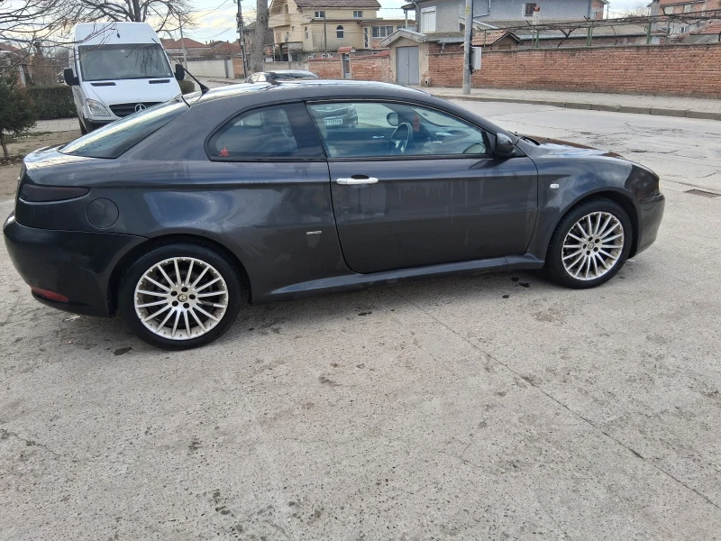 Alfa Romeo Gt 1.9 GT Дизел, снимка 8 - Автомобили и джипове - 53040869