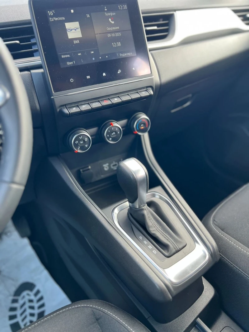 Renault Captur 14900kmПОДГРЕВ, снимка 10 - Автомобили и джипове - 53414863