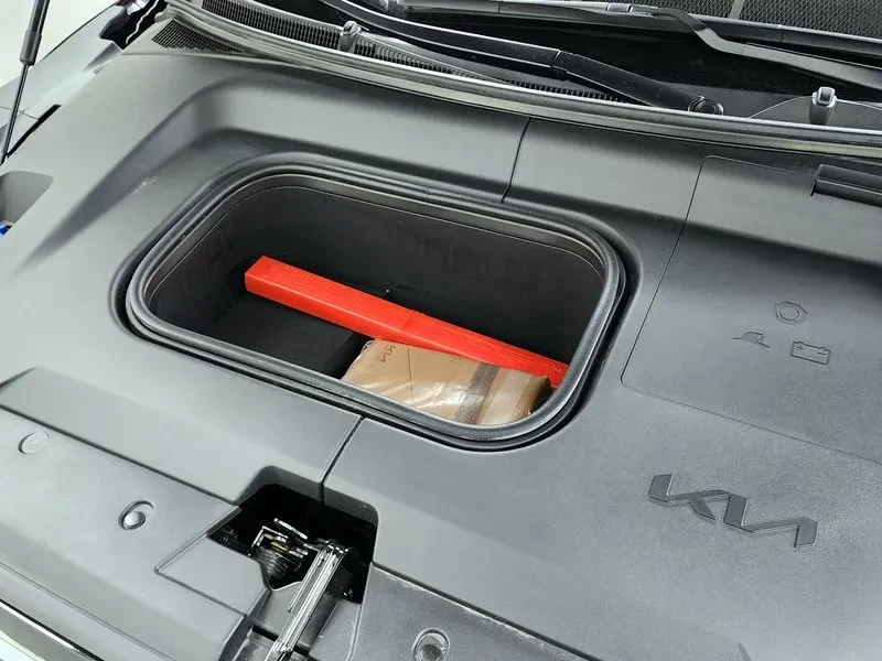 Kia EV3 Standard 2Wd Gt Line, снимка 6 - Автомобили и джипове - 56698944