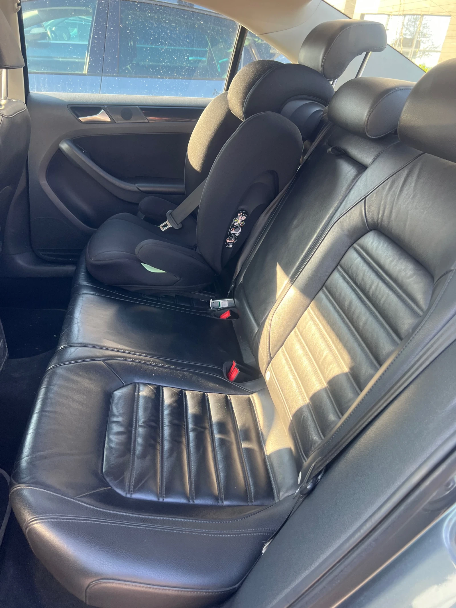 VW Jetta Десен волан, DSG автомат, реални километри - изображение 9