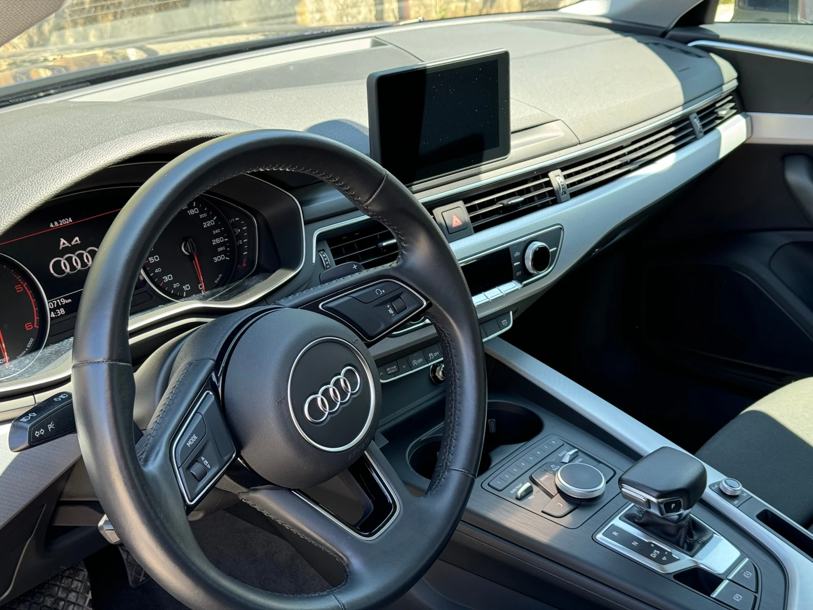 Audi A4 40TDI - изображение 2
