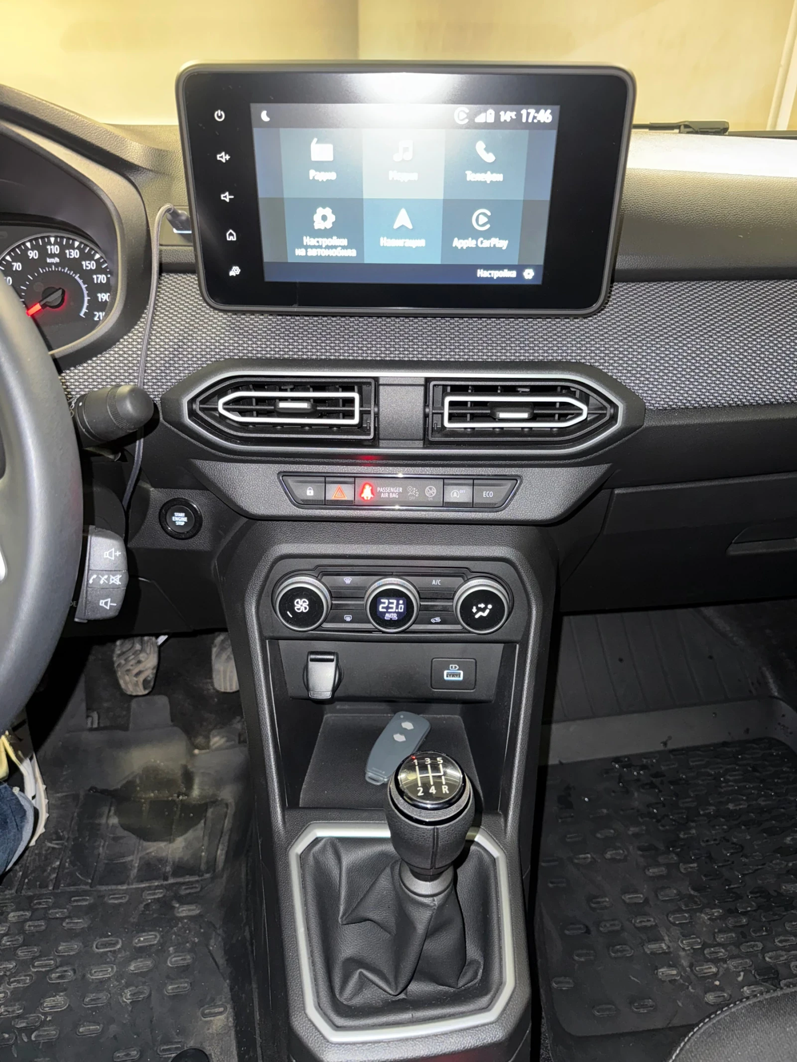 Dacia Logan 1.0 TCE LPG гаранция до 2029 - обслужен - изображение 8