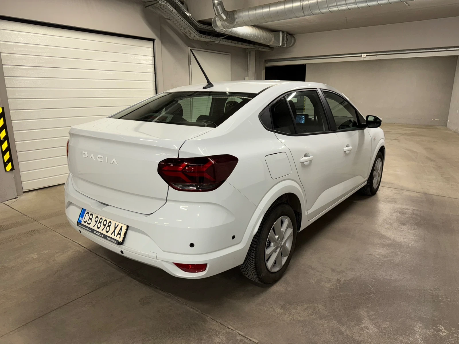 Dacia Logan 1.0 TCE LPG гаранция до 2029 - обслужен - изображение 3