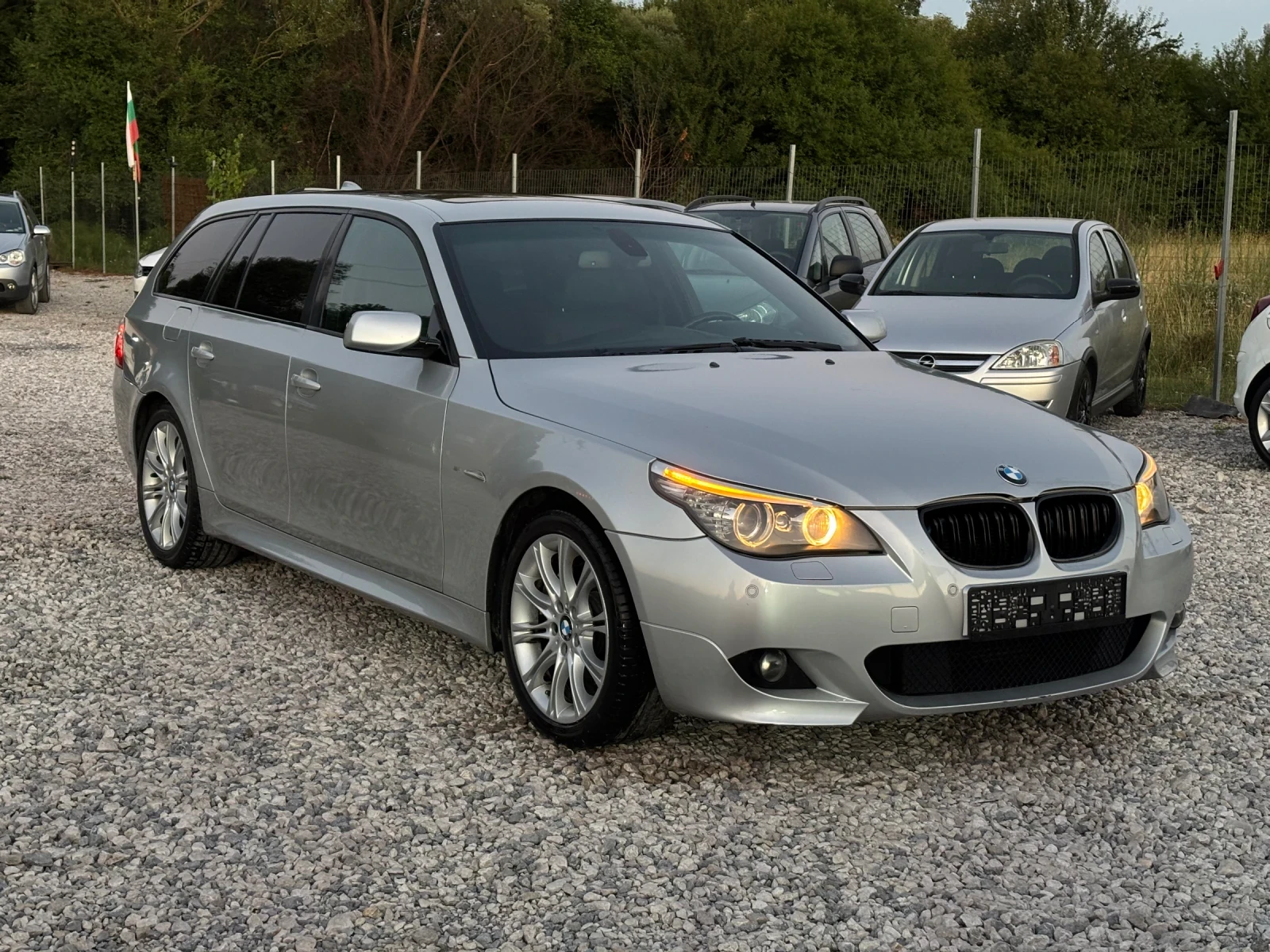 BMW 530 530Д/хDrive/235 коня/М-пакет/Панорама - изображение 3