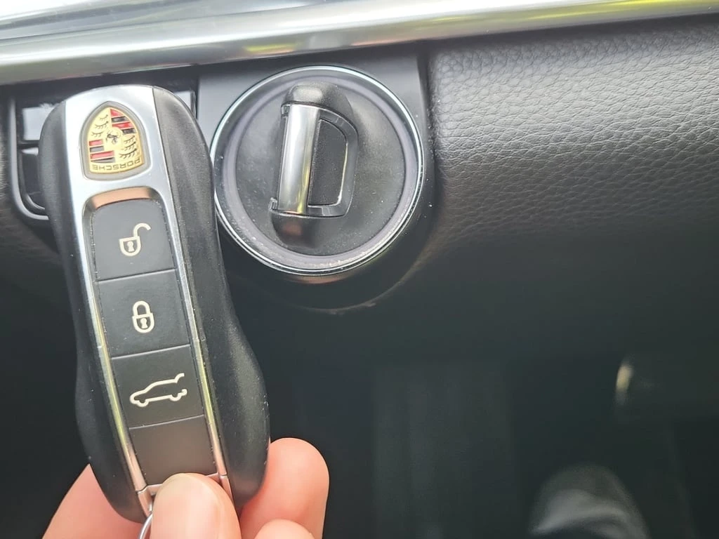 Porsche Panamera * 4S * CARFAX * БЕЗ ПЪРВОНАЧАЛНА ВНОСКА - изображение 6