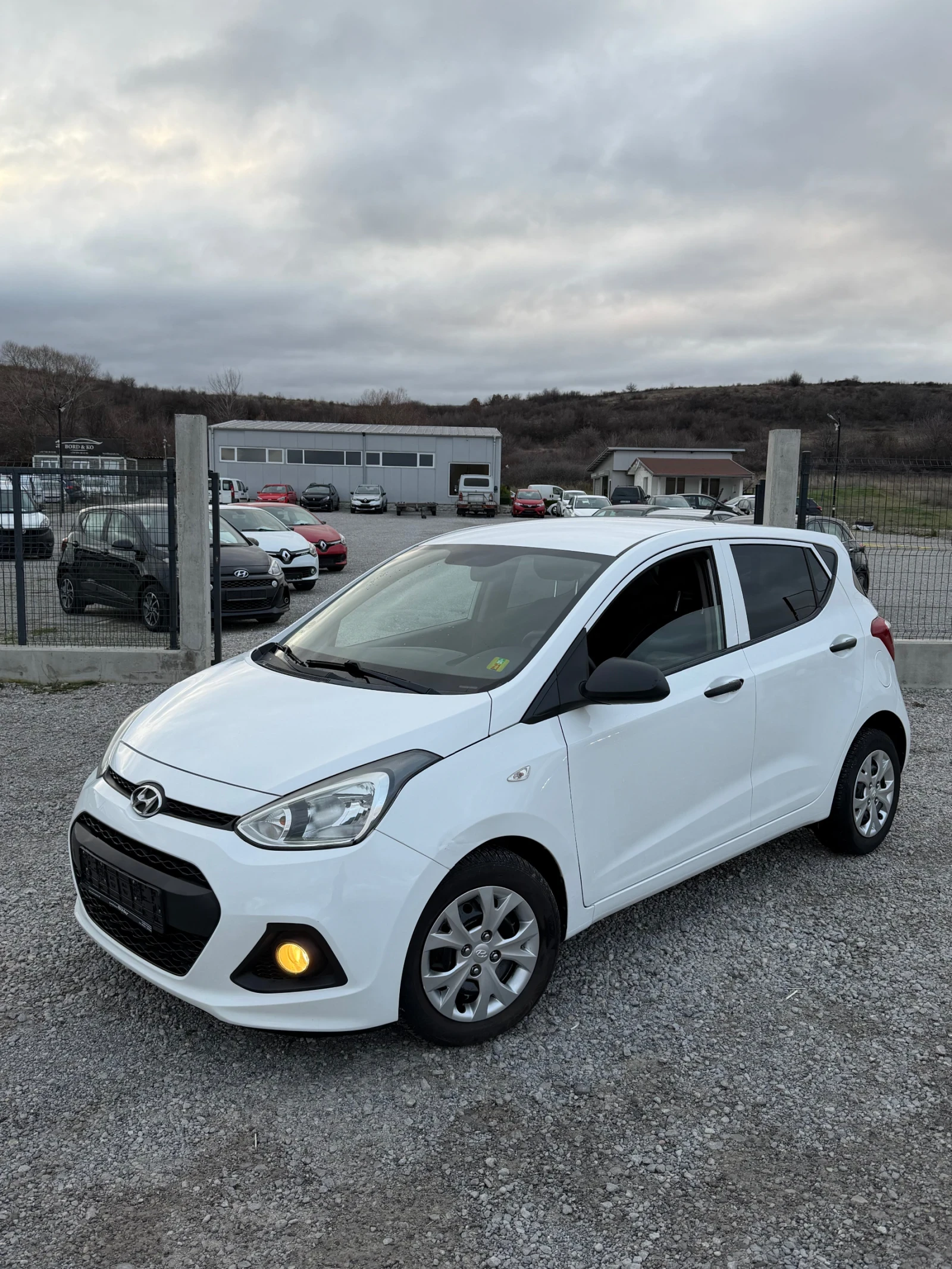 Hyundai I10 1.0i * 106k km* EURO 6 TUV  | Mobile.bg   1