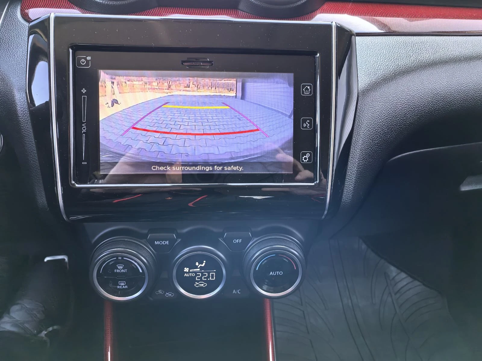 Suzuki Swift 1.4SPORT, снимка 11 - Автомобили и джипове - 52696267