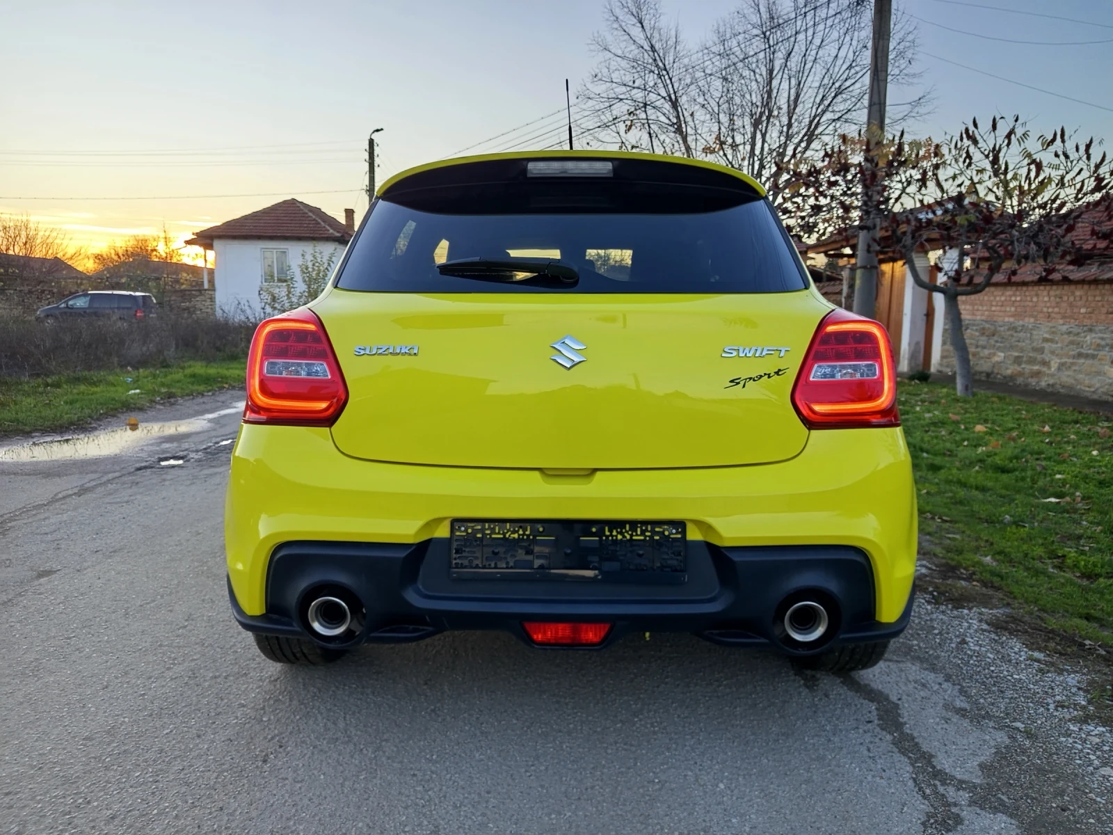 Suzuki Swift 1.4SPORT - изображение 5