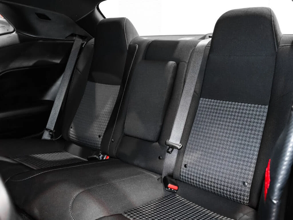 Dodge Challenger RWD | Mobile.bg � ����������� 17