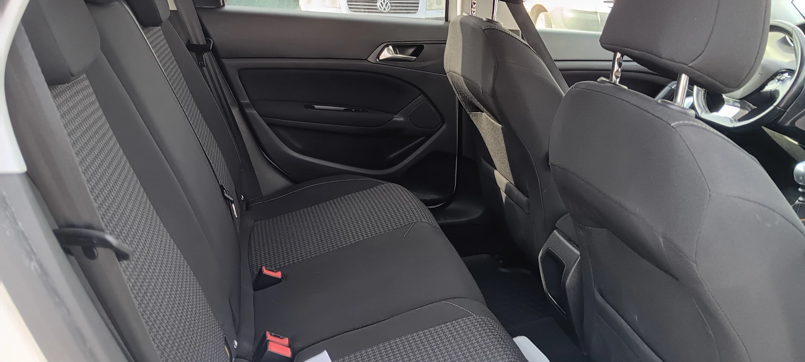 Peugeot 308, снимка 6 - Автомобили и джипове - 53711033