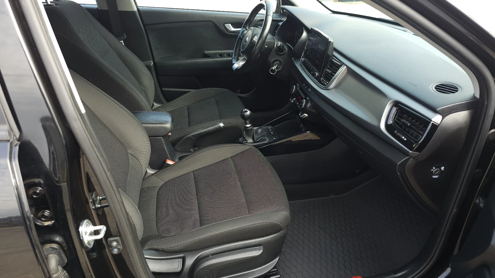 Kia Rio 1.2i ТОП!!!, снимка 11 - Автомобили и джипове - 53714474