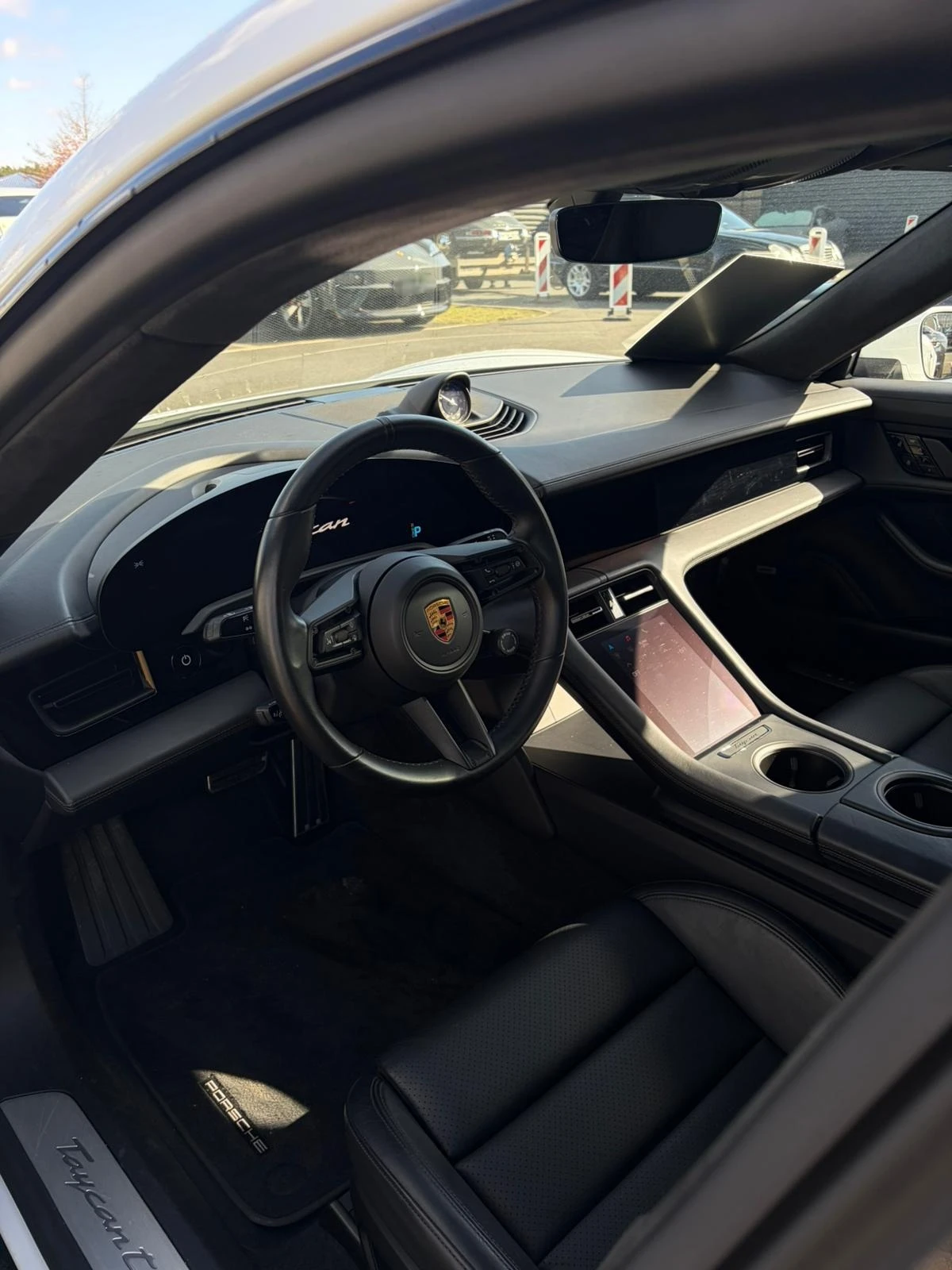 Porsche Taycan Turbo Spor Chrono PCCB, снимка 7 - Автомобили и джипове - 53873858