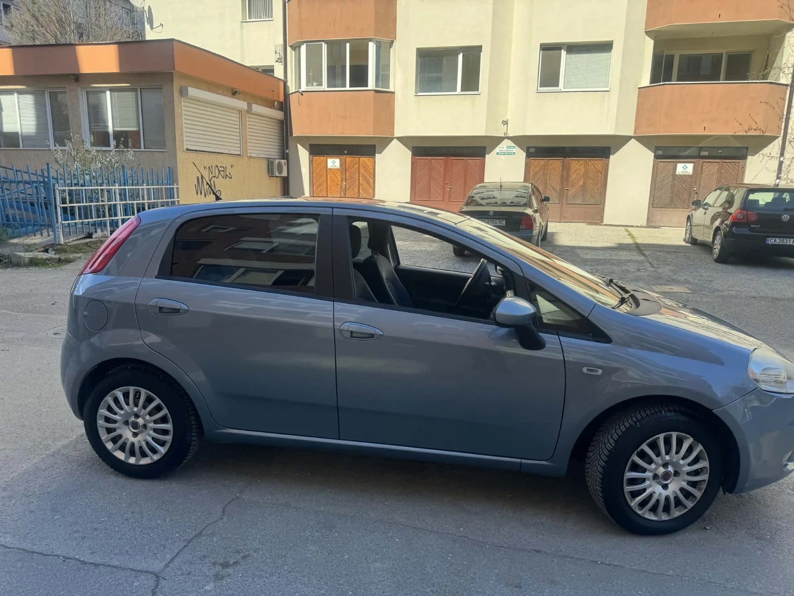 Fiat Punto, снимка 5 - Автомобили и джипове - 54120351