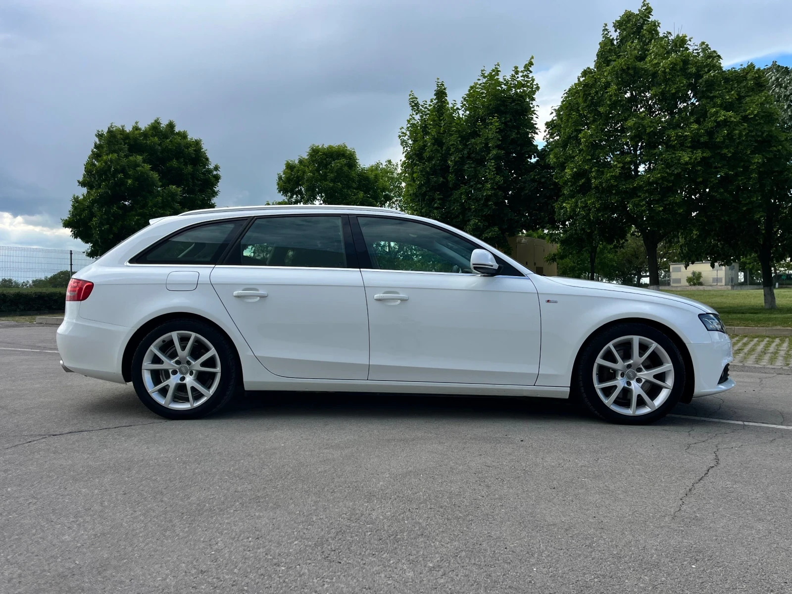 Audi A4 3, 0TDI-АВТОМАТИК/ПАНОРАМА/КАМЕРА/ПАМЕТ/FULL!!!, снимка 6 - Автомобили и джипове - 54575618