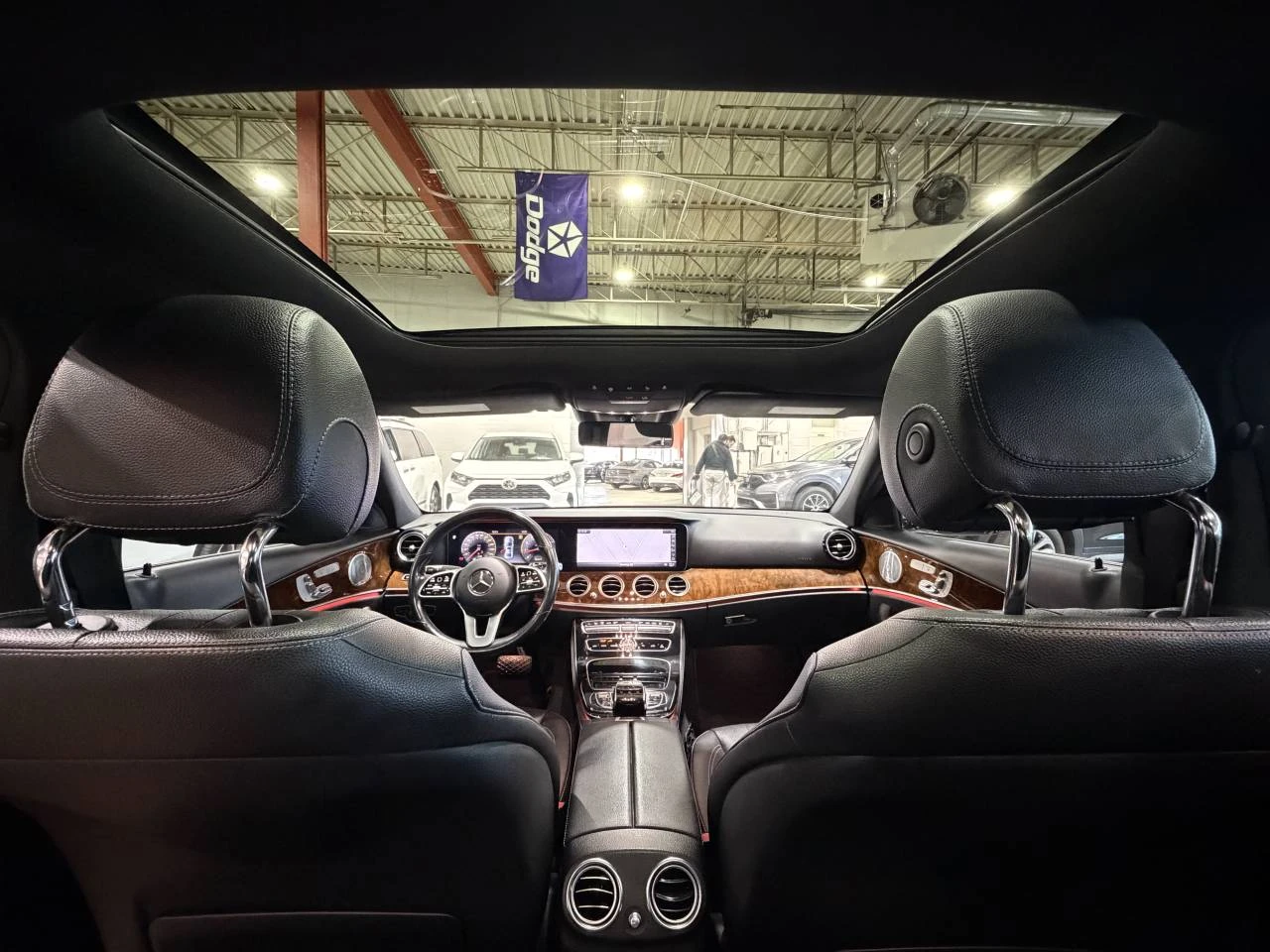 Mercedes-Benz E 300 4MATIC* AMG-LINE* DISTRONIC* 360CAM* BURMESTER*  | Mobile.bg � ����������� 13