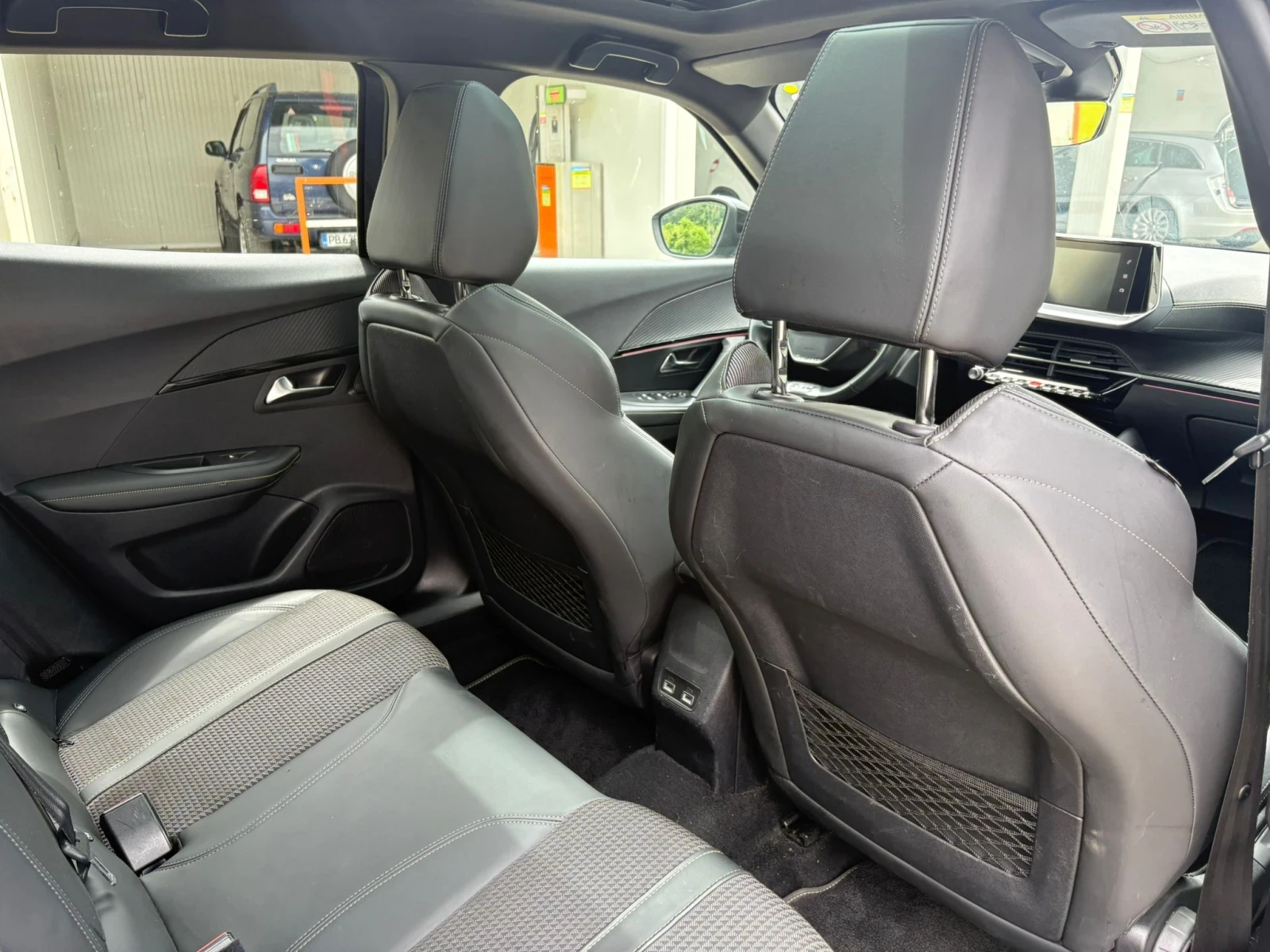 Peugeot 2008 GT-Line, снимка 12 - Автомобили и джипове - 54913006