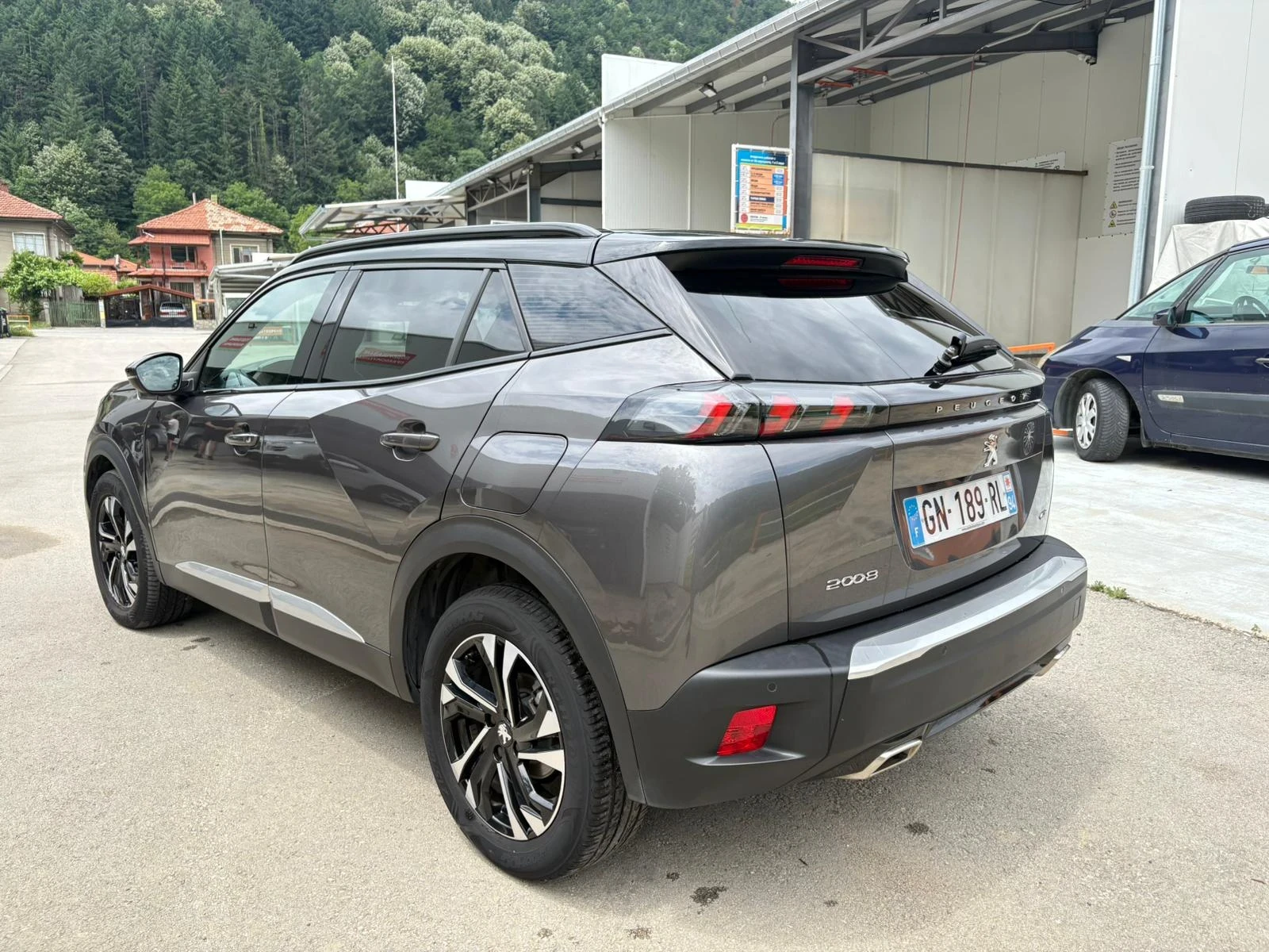 Peugeot 2008 GT-Line, снимка 4 - Автомобили и джипове - 54913006