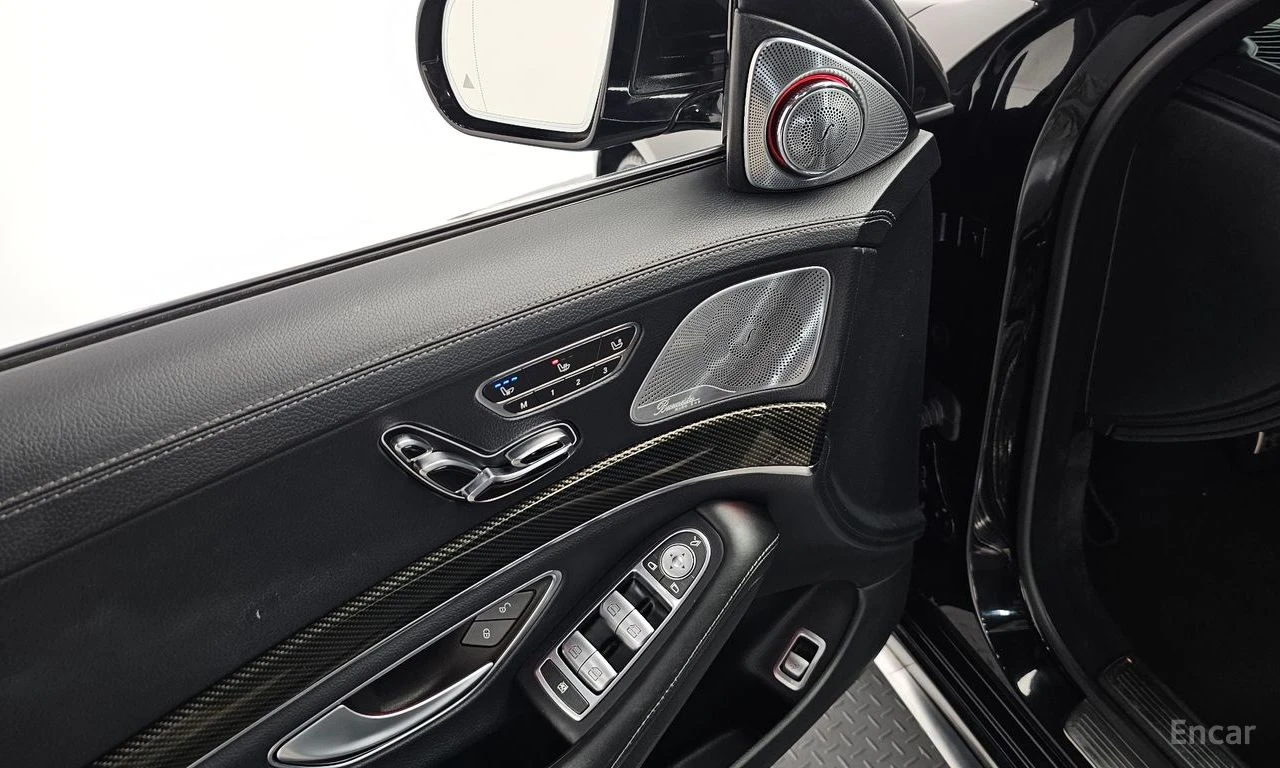 Mercedes-Benz S 63 AMG 4MATIC* 3D* BURMESTER* ДИСТРОНИК* ОБДУХВАНЕ* МАСАЖ, снимка 7 - Автомобили и джипове - 55105878