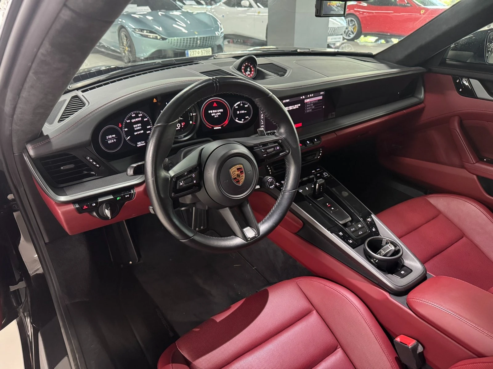 Porsche Carrera Carrera S* KEYLESS* ПОДГРЕВ ВОЛАН* КРАЙНА ЦЕНА, снимка 9 - Автомобили и джипове - 55336515