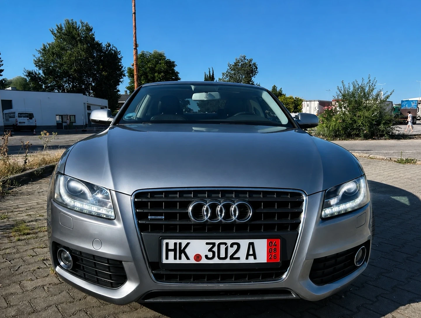 Audi A5 2.0 TFSI QUATTRO РЪЧКА, снимка 2 - Автомобили и джипове - 55504636