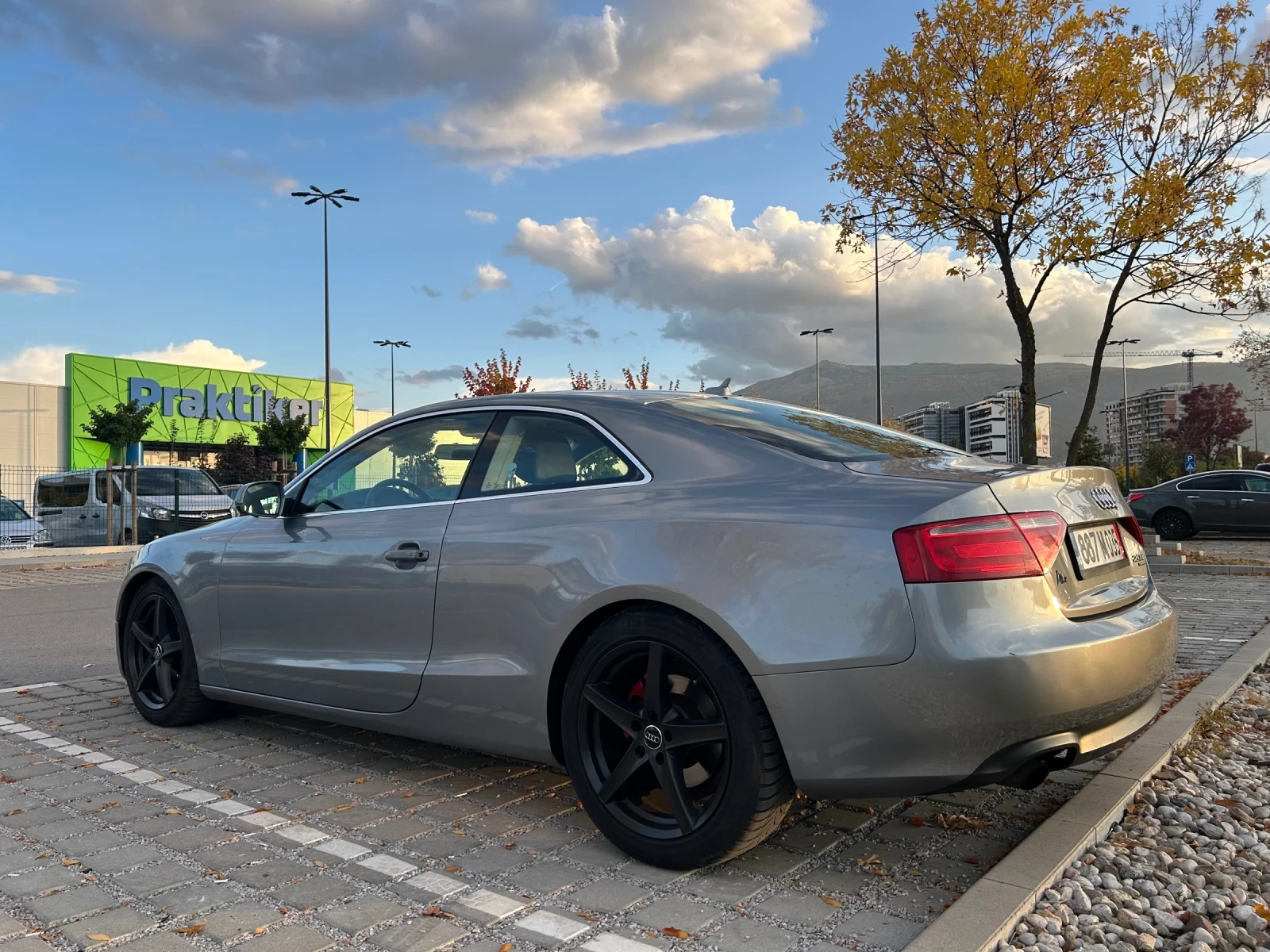 Audi A5 2.0 TFSI QUATTRO РЪЧКА, снимка 5 - Автомобили и джипове - 55504636