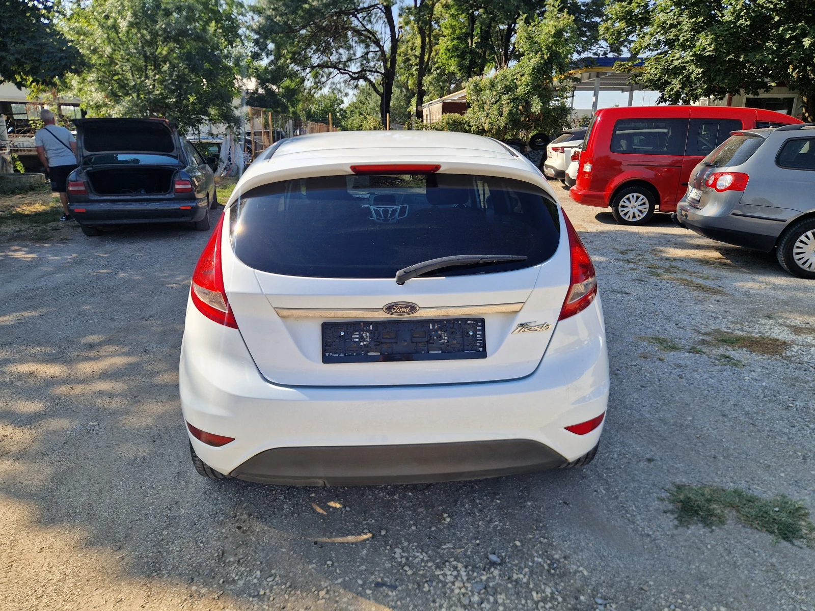 Ford Fiesta 1, 4 ГАЗОВ ИНЖЕКЦИОН, снимка 6 - Автомобили и джипове - 55630372
