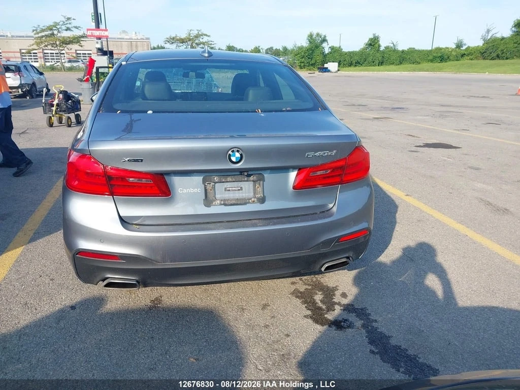 BMW 540 D * XDRIVE * CARFAX * ОПЦИЯ ЗА ФИНАНСИРАНЕ, снимка 16 - Автомобили и джипове - 55988816