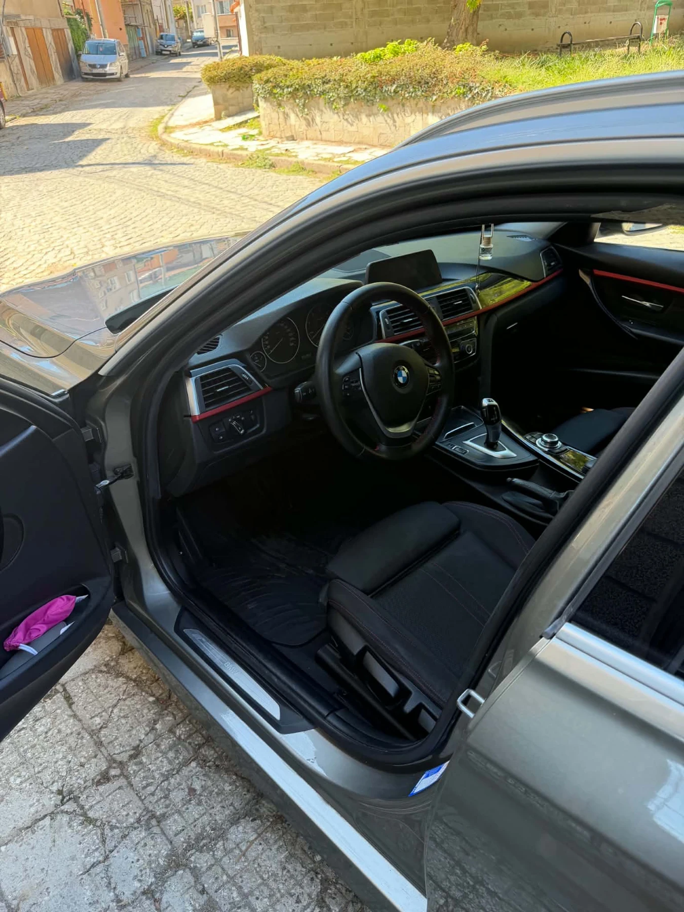 BMW 320 F31 М-пакет Sport Line , снимка 14 - Автомобили и джипове - 56072006