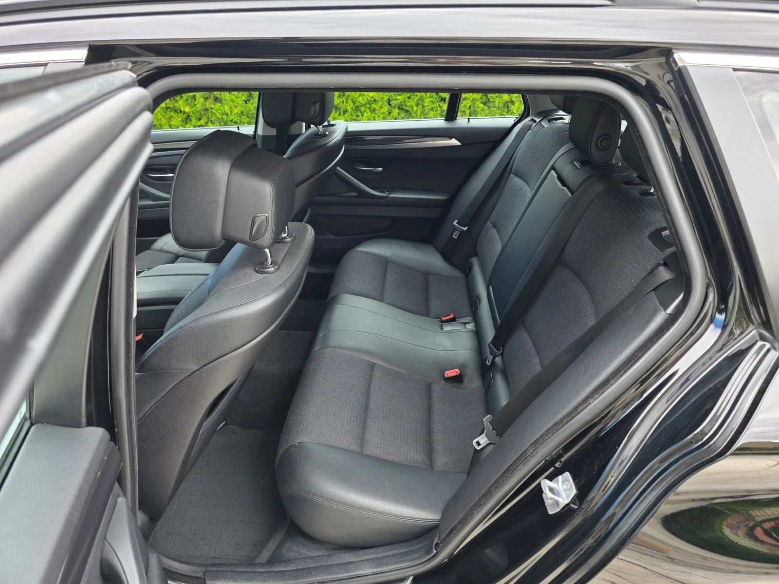 BMW 520 2.0 D AVTO KOJA, снимка 9 - Автомобили и джипове - 56201172