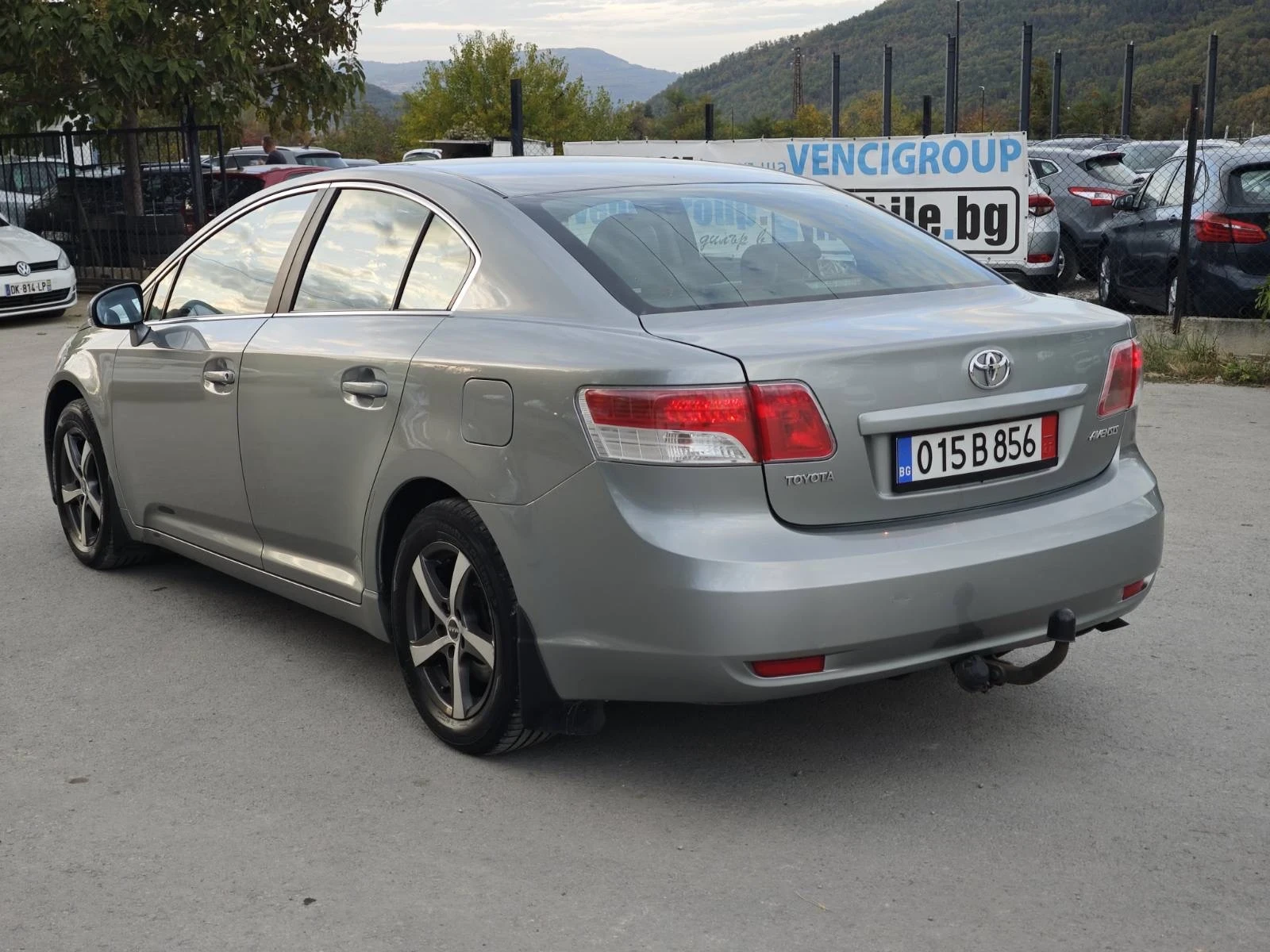 Toyota Avensis 1.6i | Mobile.bg � ����������� 3