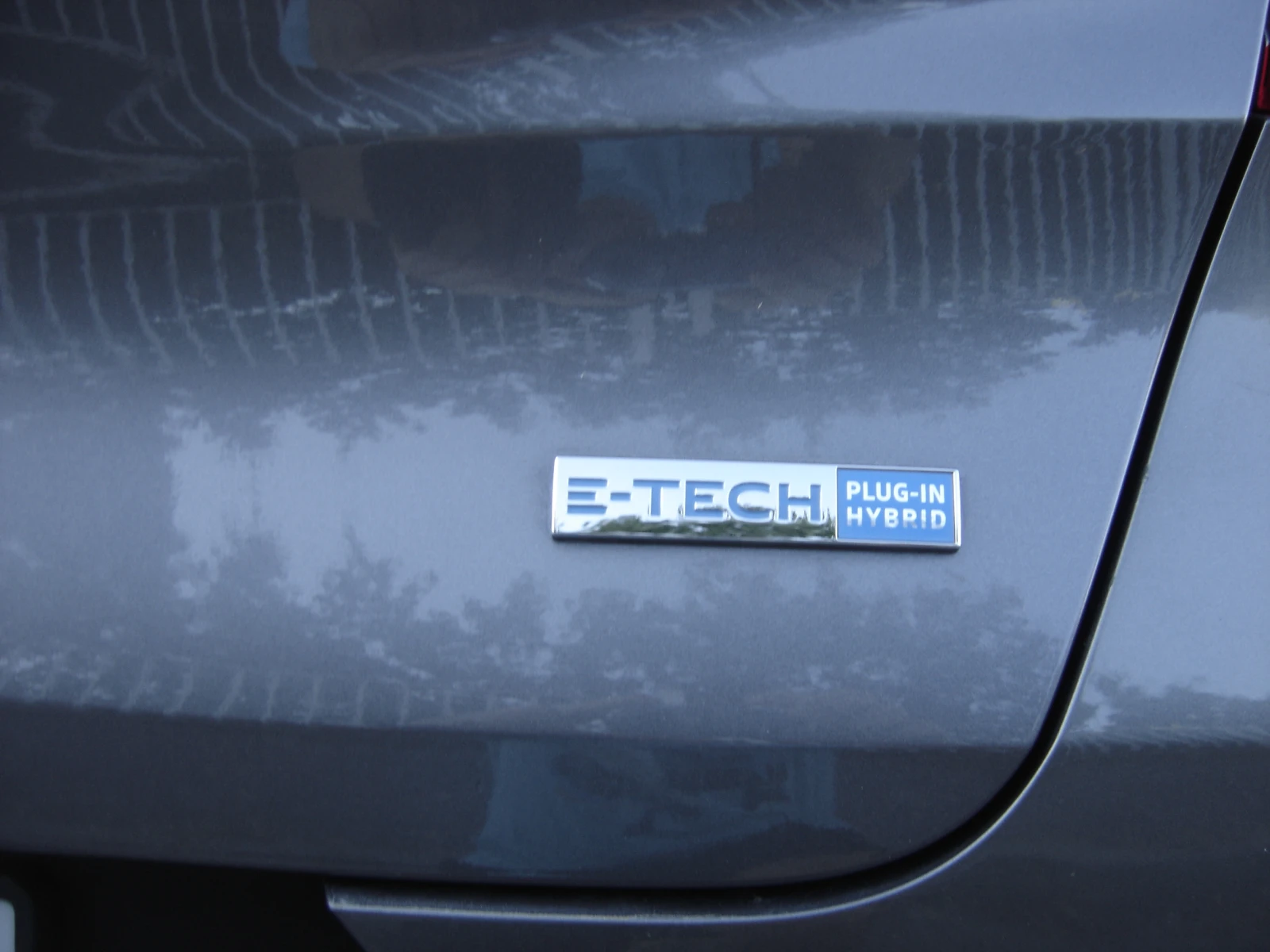 Renault Captur plug in hibrid, снимка 5 - Автомобили и джипове - 56551241