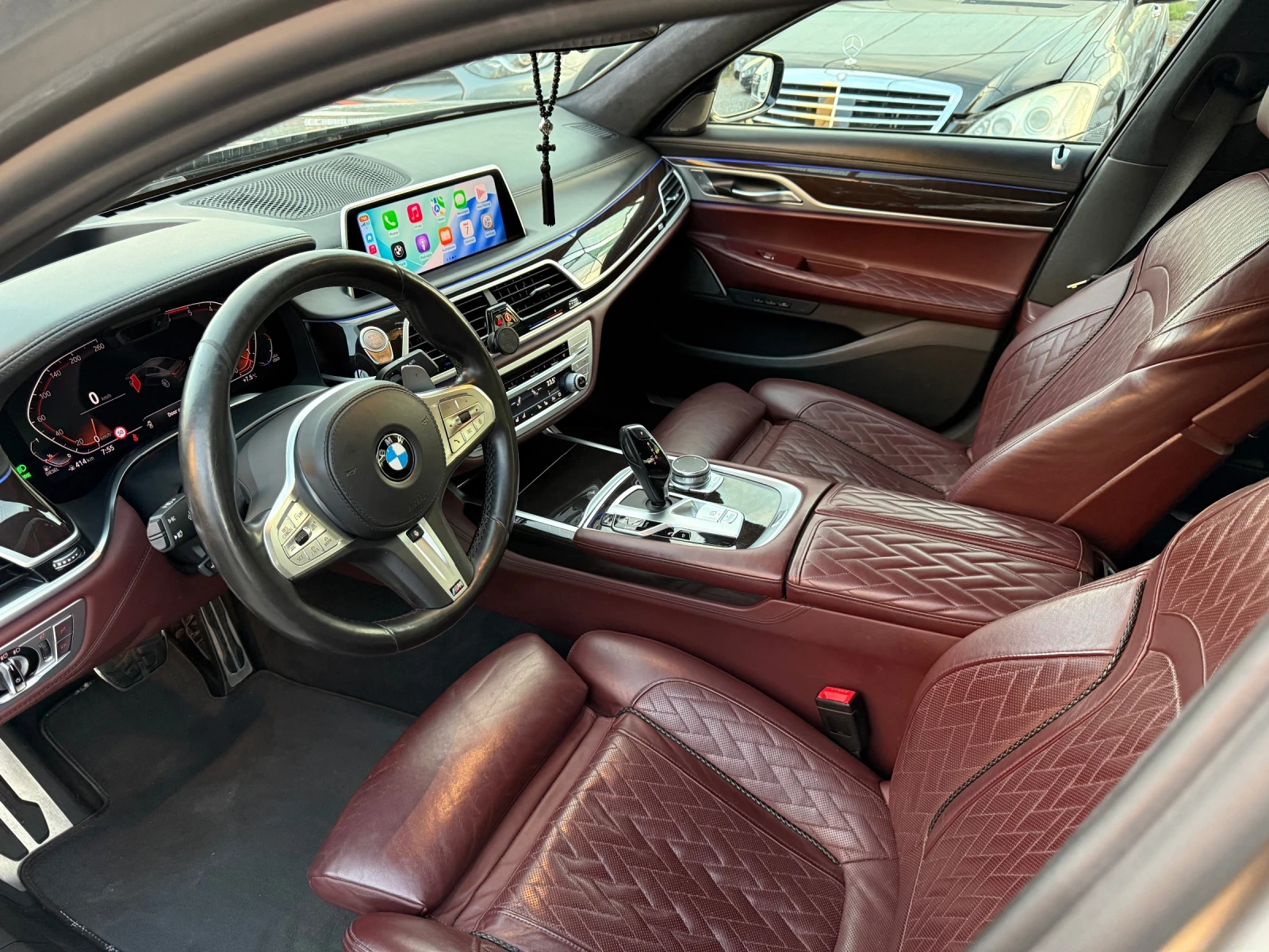 BMW 740 BMW 740 X-Drive* Full M-Pack* Head-up* 360 Cam* La | Mobile.bg � ����������� 11