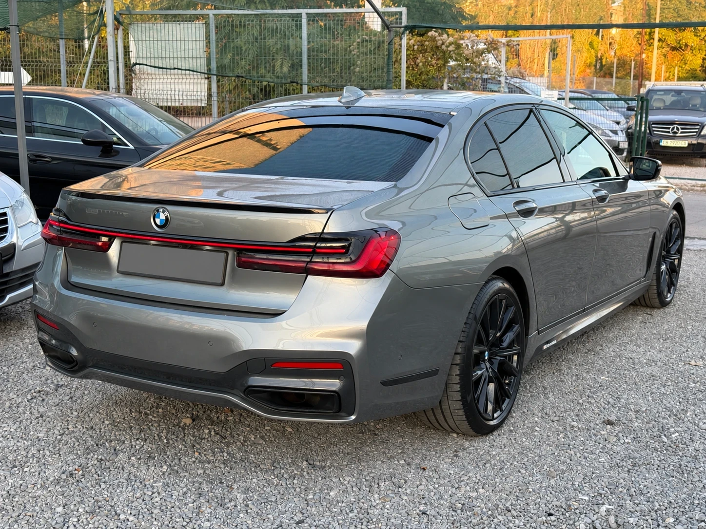 BMW 740 BMW 740 X-Drive* Full M-Pack* Head-up* 360 Cam* La | Mobile.bg � ����������� 4