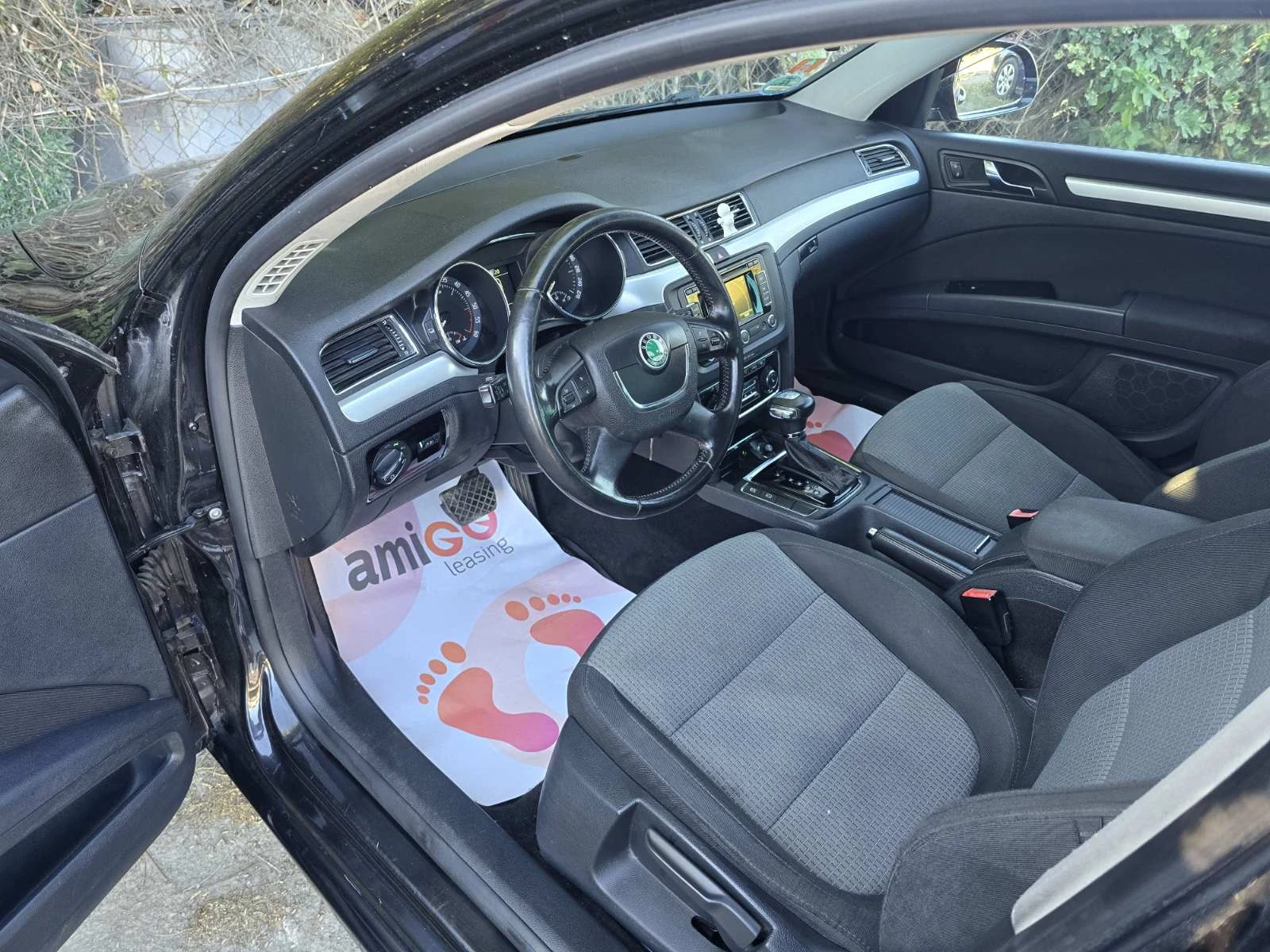 Skoda Superb ТОП/2.0TDI-DSG/NAVI/, снимка 9 - Автомобили и джипове - 56673710