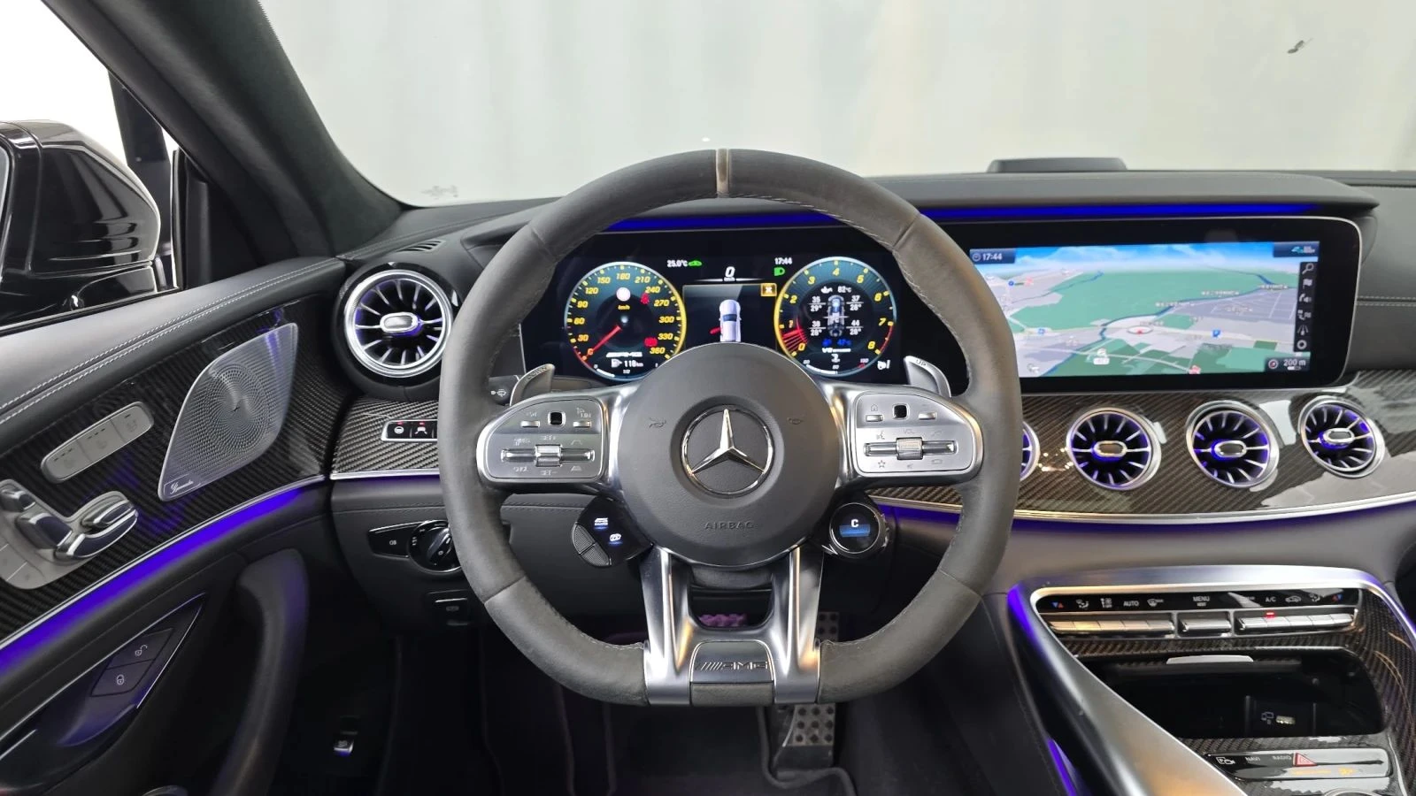 Mercedes-Benz AMG GT | Mobile.bg � ����������� 13