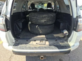 Toyota 4runner 4WD/2КЛЮЧА/+ ГУМИ/ПОДГРЕВ/ШИБЕДАХCARFAX/ФИНАНСИРАН, снимка 13