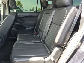 VW Tiguan SE/CARFAX/ПАНО/ПОДГРЕВ/7 МЕСТА/ФИНАНСИРАНЕ, снимка 11