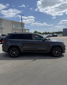 Jeep Grand cherokee SRT 6.4 * AWD * ПАНОРАМА * 8ZF * CARFAX * , снимка 4