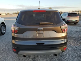 Ford Escape 1.5L 4 Front-wheel Drive, снимка 8