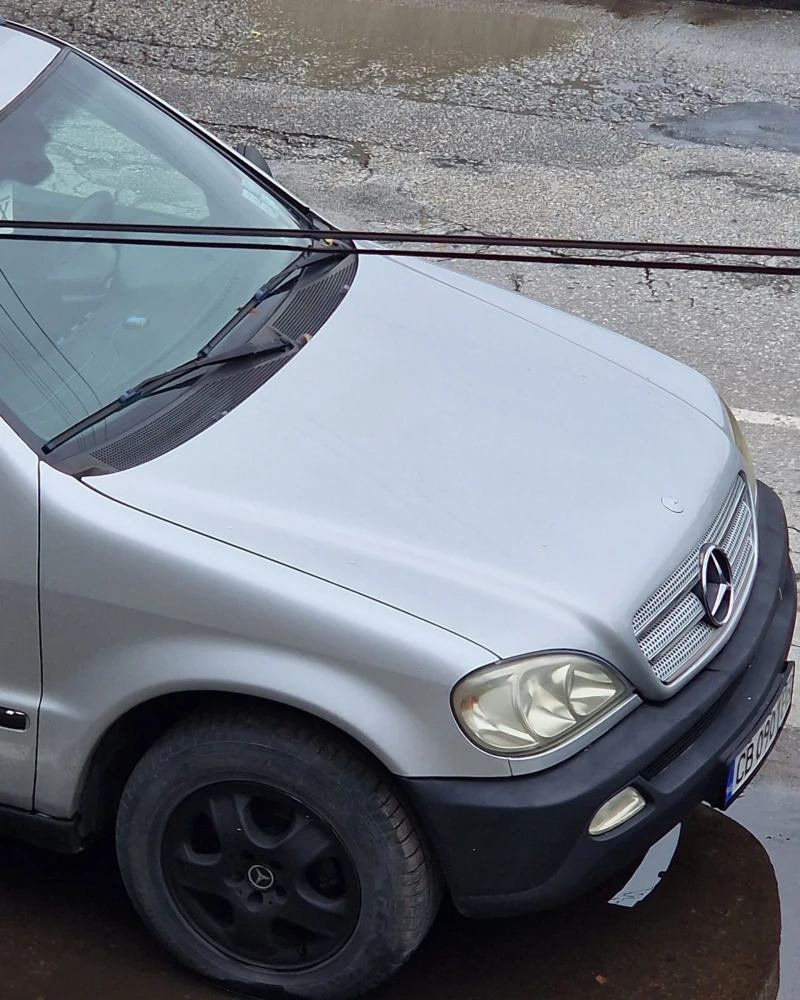 Mercedes-Benz ML 270, снимка 4 - Автомобили и джипове - 51841246