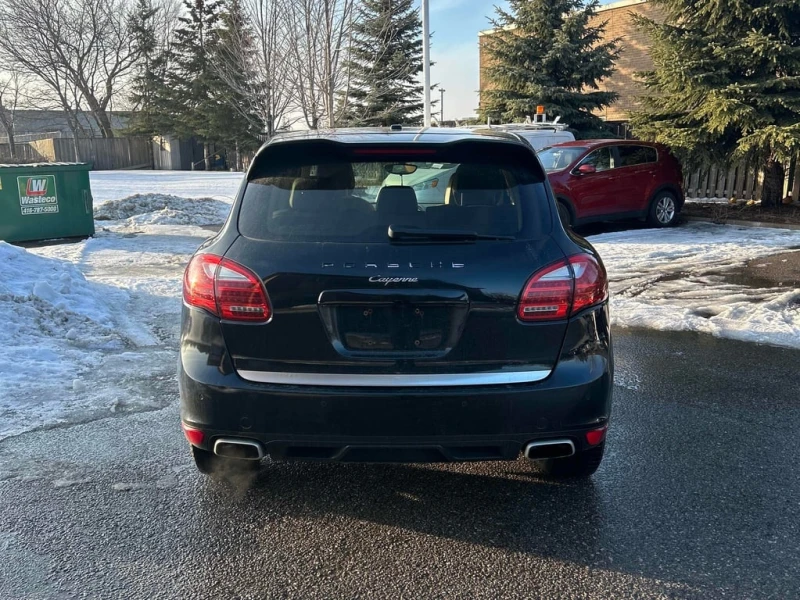 Porsche Cayenne 2011 AWD * БЕЗ ПЪРВОНАЧАЛНА ВНОСКА, снимка 5 - Автомобили и джипове - 53063705