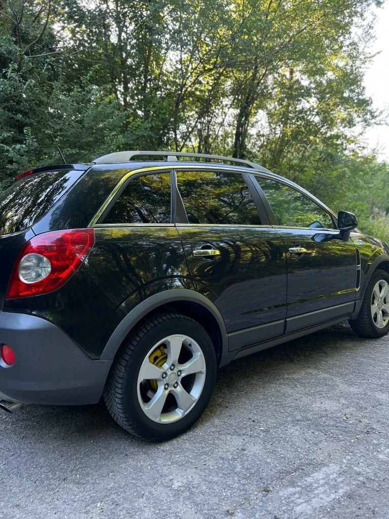 Opel Antara 2.0 CDTI, снимка 3 - Автомобили и джипове - 52440191