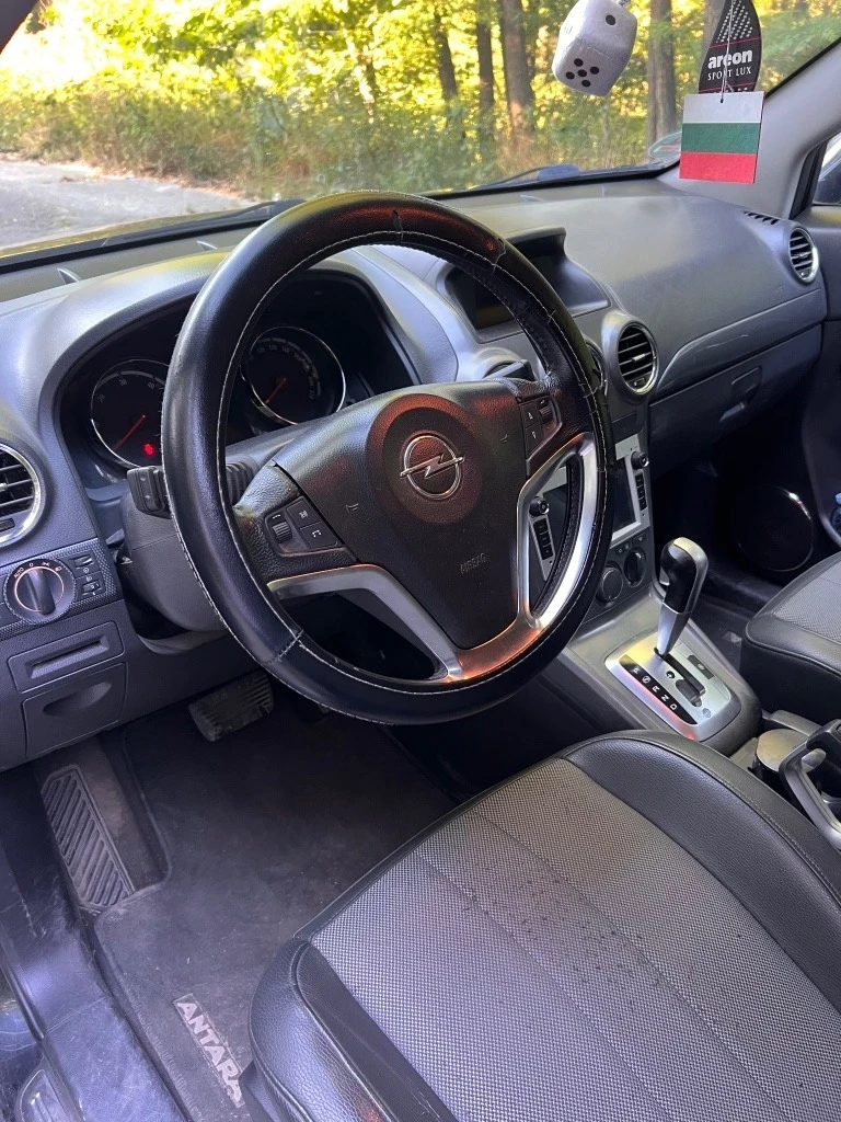 Opel Antara 2.0 CDTI, снимка 7 - Автомобили и джипове - 52440191