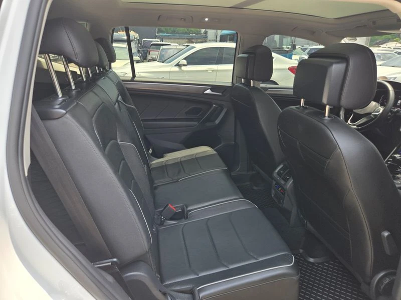VW Tiguan 2.0 TSI R-Line| 220к.с., снимка 14 - Автомобили и джипове - 56127150