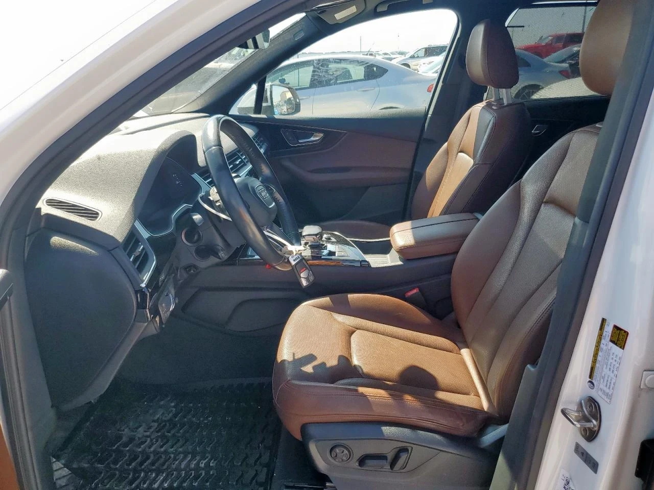 Audi Q7  - изображение 7